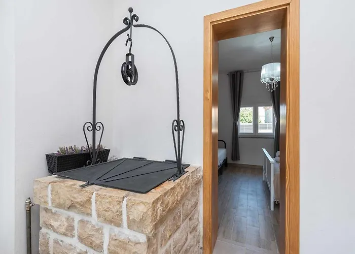 Hébergement de vacances Marcela With Pool *